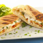 Arayes Delight: Mastering Perfect Grilled Meat-Stuffed Pita
