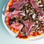 Crafting the Perfect Pizza Prosciutto e Funghi Recipe