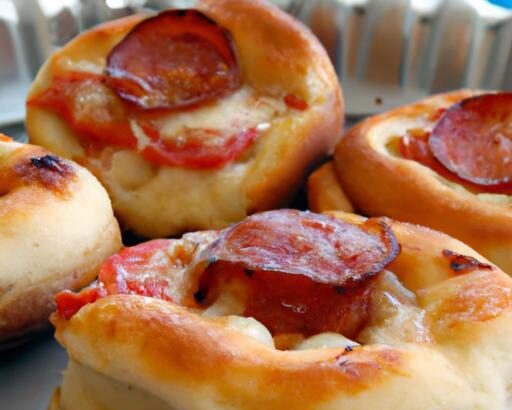 Quick & Tasty Mini Pizzas on English Muffins Recipe